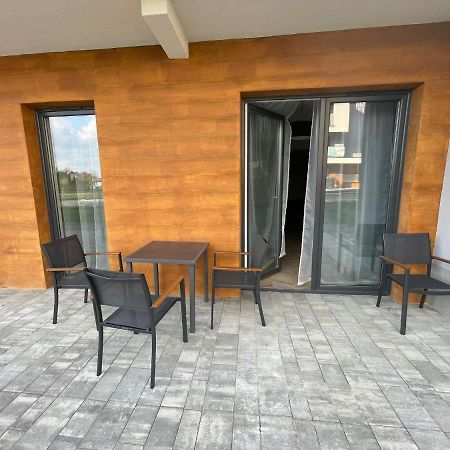 Apartament Roza 1 Zator - 2 Km Od Energylandii Exterior photo